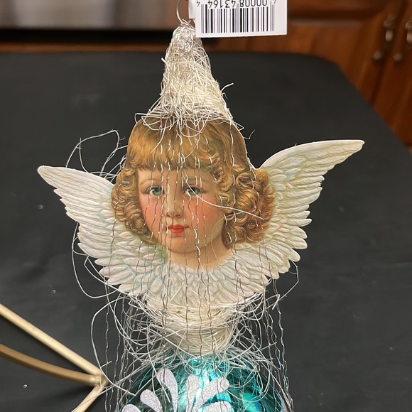 NWT Gorgeous and Unique Pair of Holiday Angel Ornaments. Hand Blown. Polish. - Picture 5 of 13